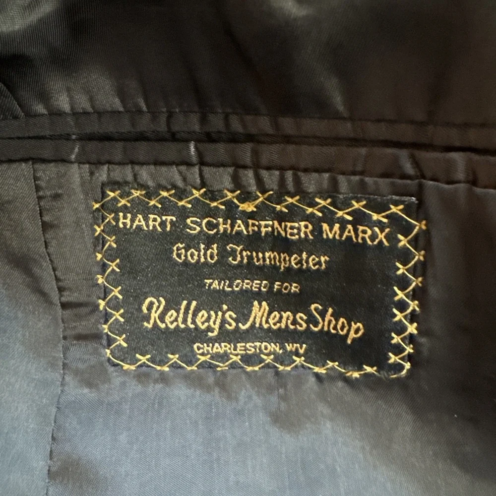 Hart Schaffner Marx Gold Trumpeter Gray Stripe Suit 38R Pants 32 x 30 Vintage